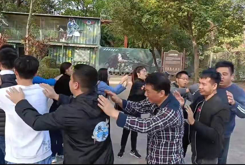 中美創力精英團隊戶外團建活動-錘煉團隊協作精神 2 深圳中美創力實業有限公司 2